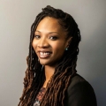 Dionne Baux